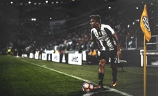 开云官网-瑞典超战报：利马塔远射世界波，埃尔夫斯堡2-2IFK瓦纳默